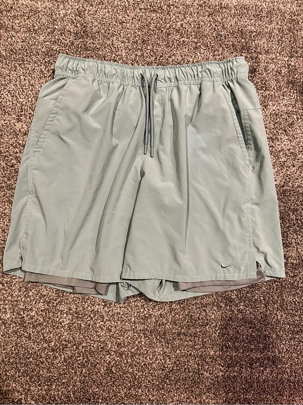 Nike Dri-FIT Stride 7" 2-in-1 Running Shorts – Men's Size Large – Light Mint